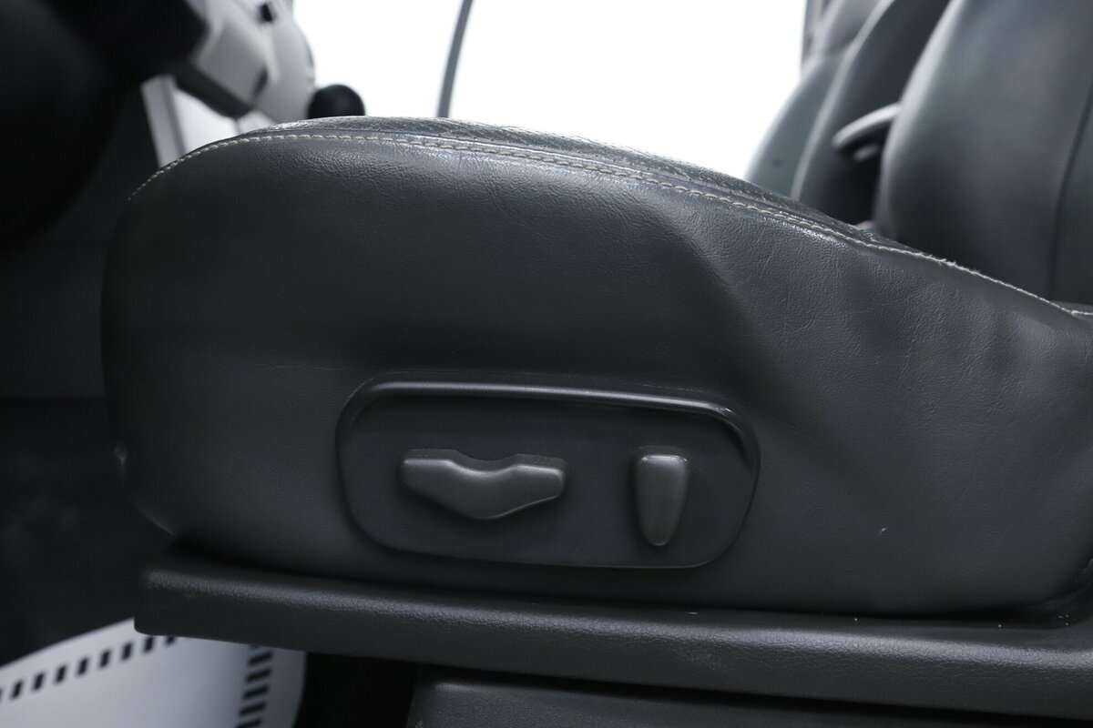 Nissan Pathfinder б/у, 2014, Автоматическая. Фото: #6