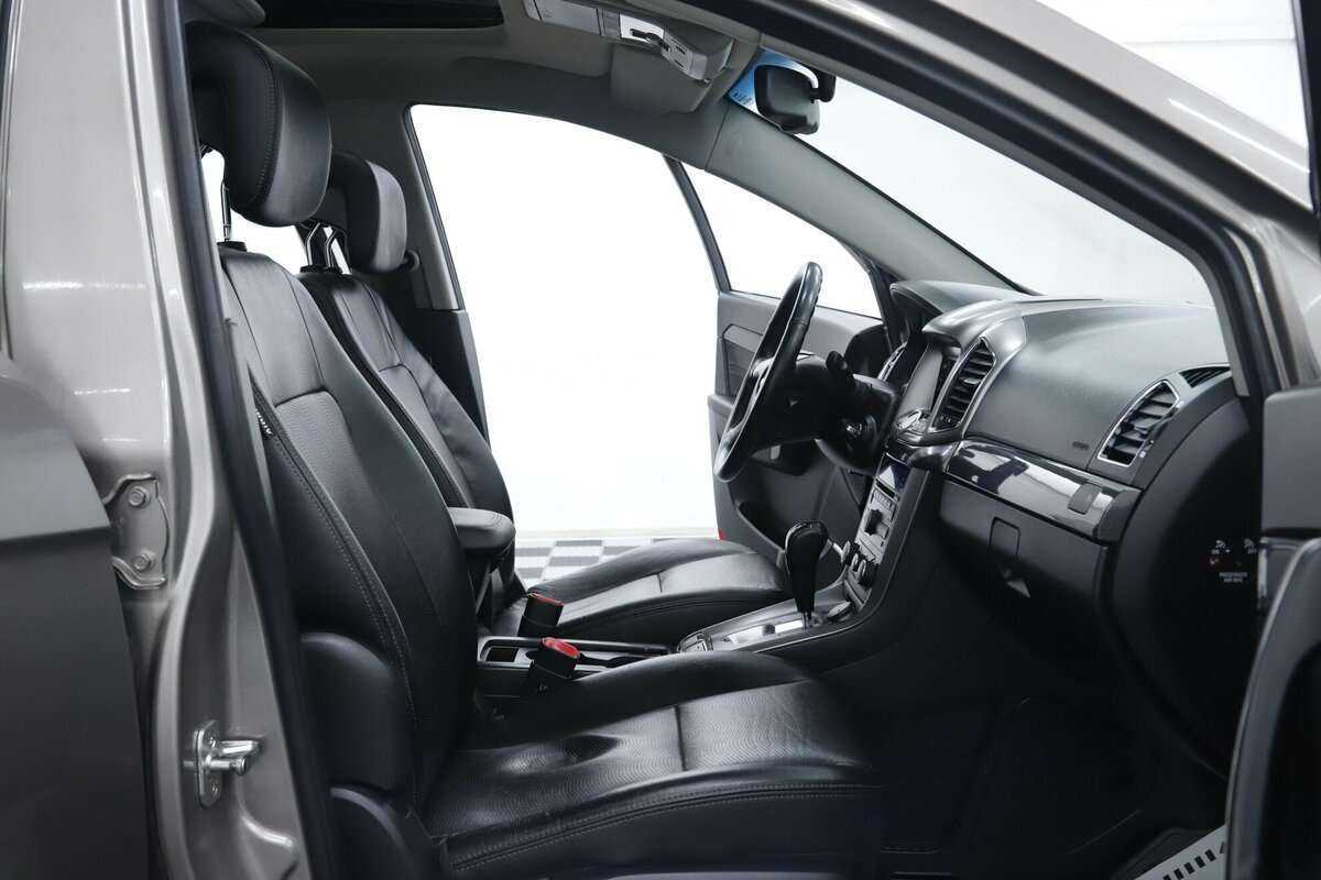 Chevrolet Captiva б/у, 2015, Автоматическая. Фото: #17
