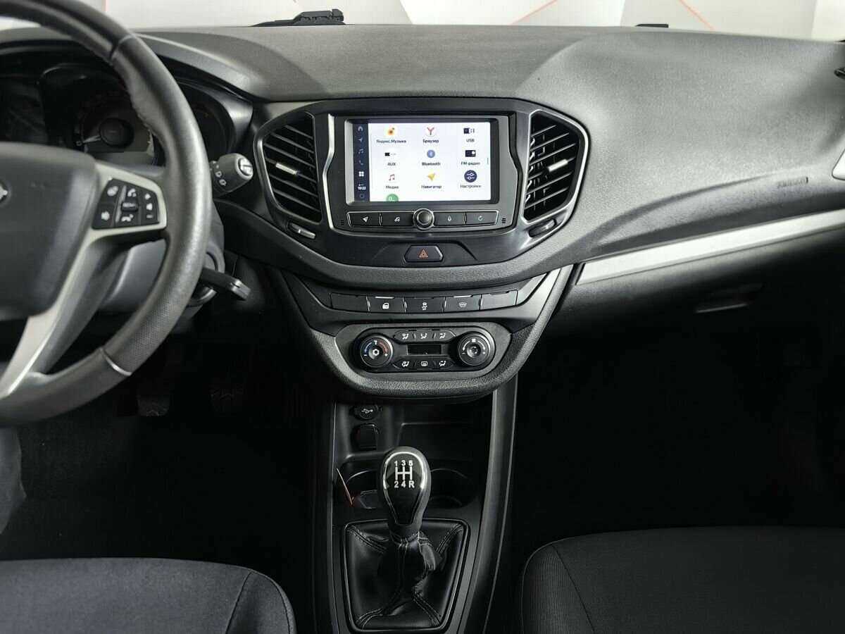 Lada (ВАЗ) Vesta б/у, 2021, Механическая. Фото: #10