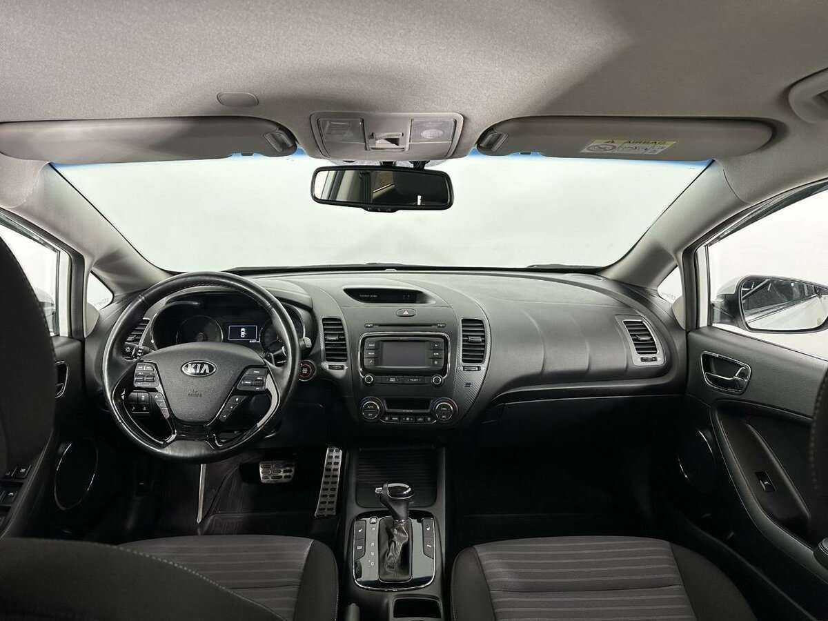 Kia Cerato б/у, 2017, Автоматическая. Фото: #6