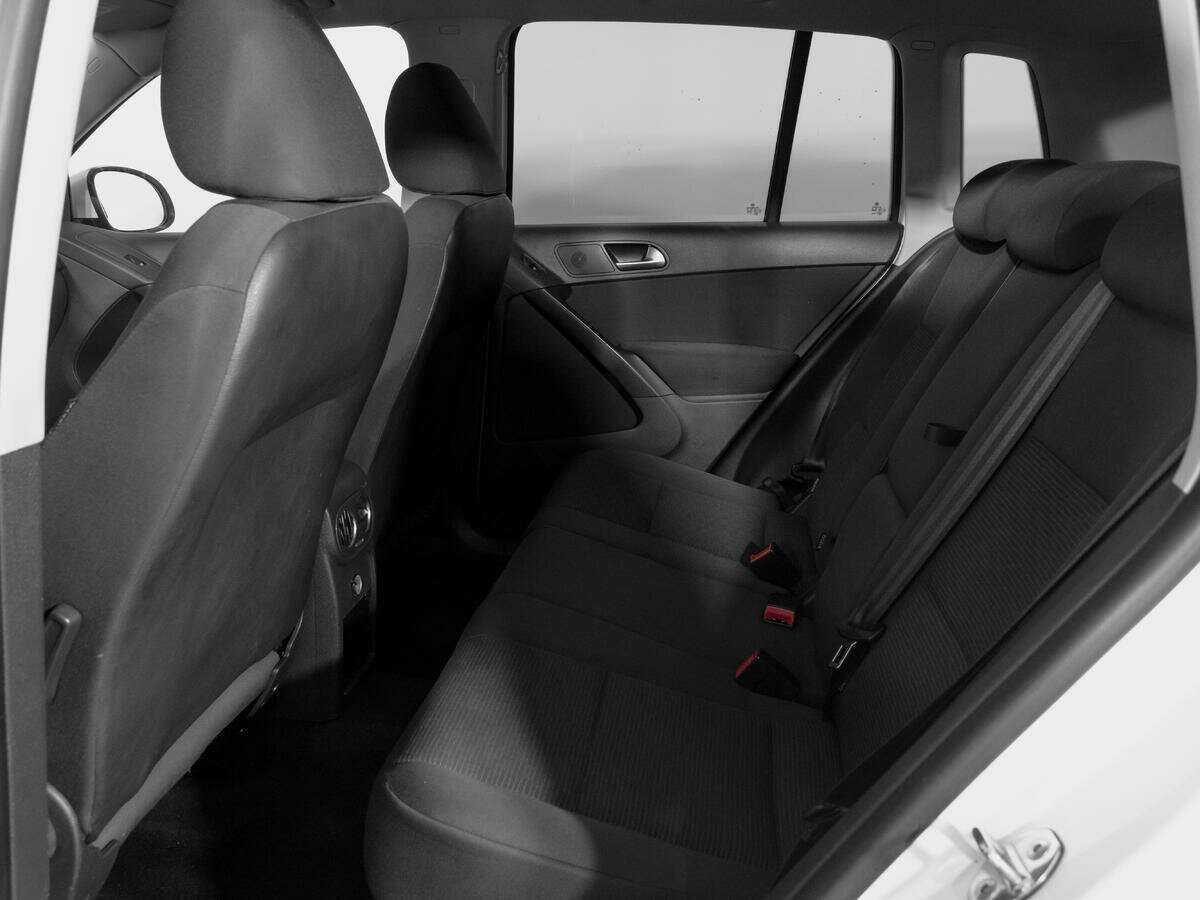 Фольксваген Тигуан б/у, 2012, Роботизированная. Фото: #9