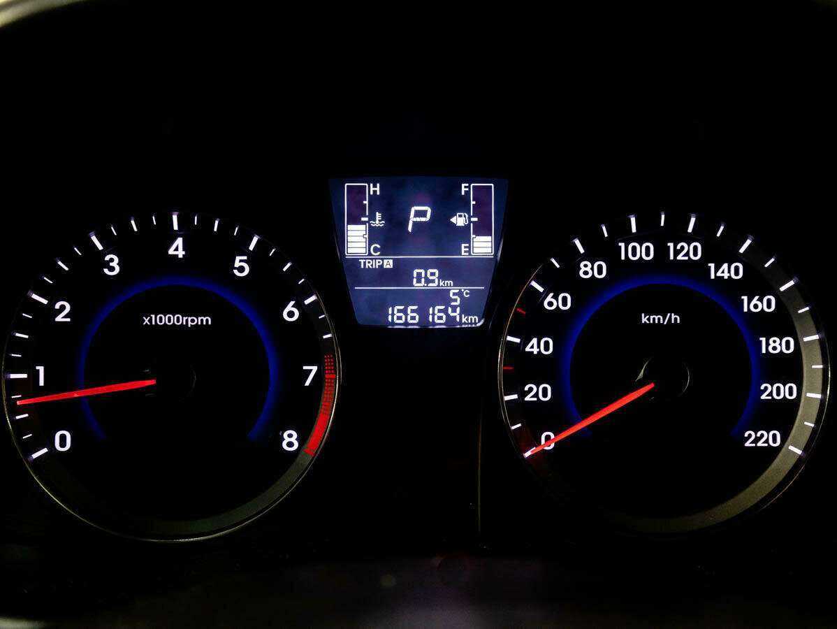 Hyundai Solaris б/у, 2014, Автоматическая. Фото: #9