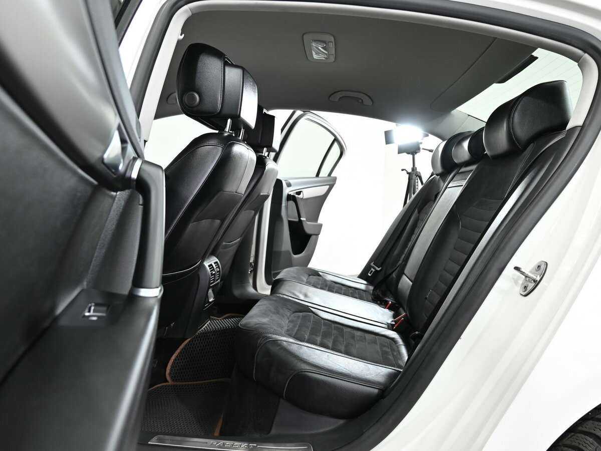 Фольксваген Пассат б/у, 2013, Роботизированная. Фото: #11