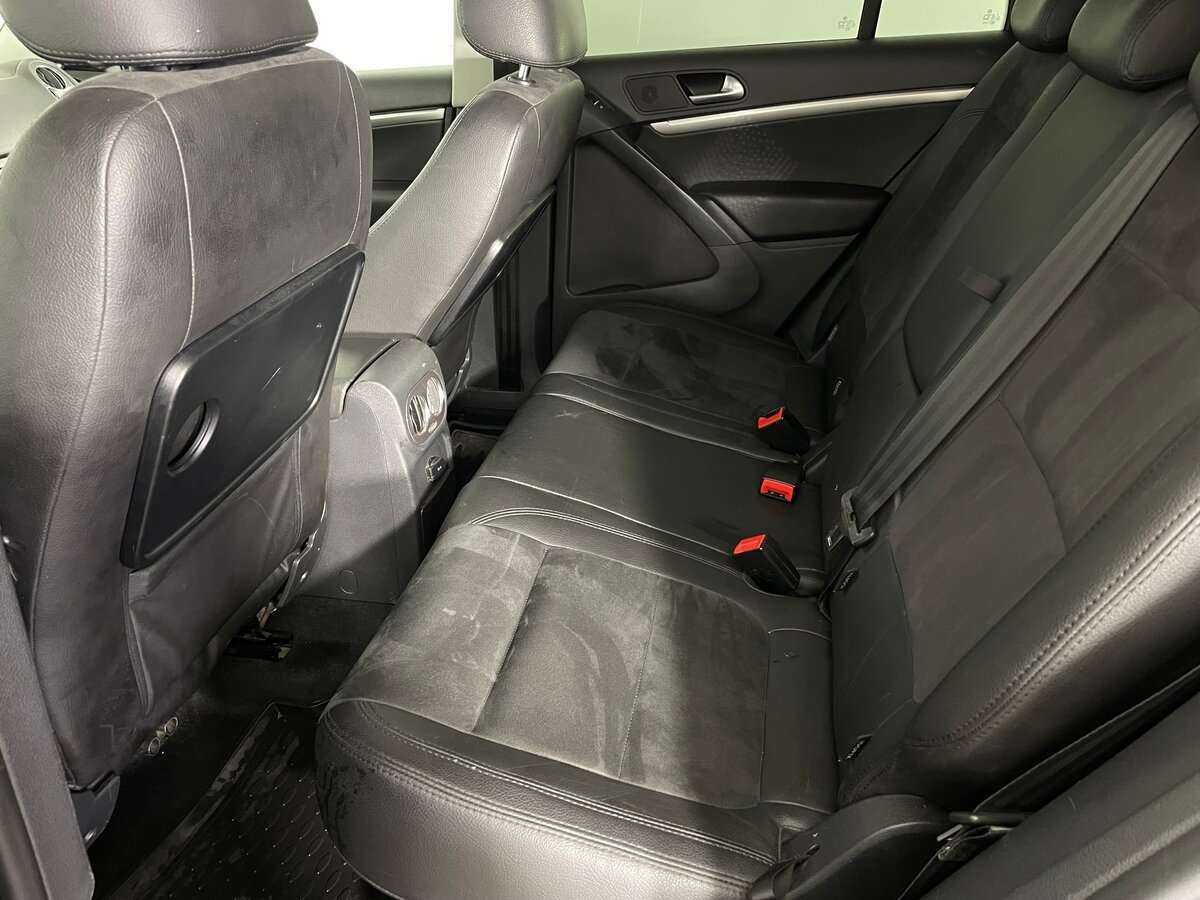 Volkswagen Tiguan б/у, 2013, Автоматическая. Фото: #18