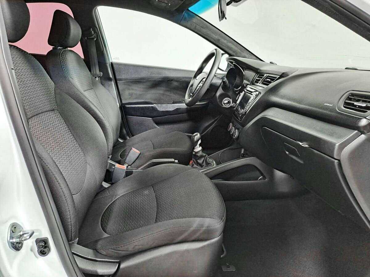 Kia Rio б/у, 2015, Механическая. Фото: #8