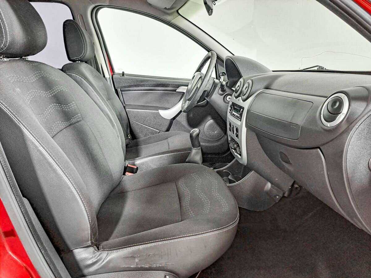 Renault Sandero б/у, 2012, Механическая. Фото: #8