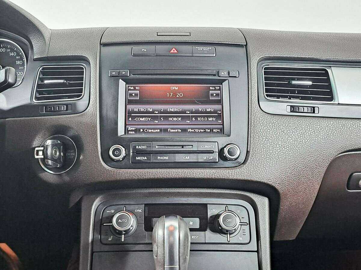 Volkswagen Touareg б/у, 2012, Автоматическая. Фото: #10