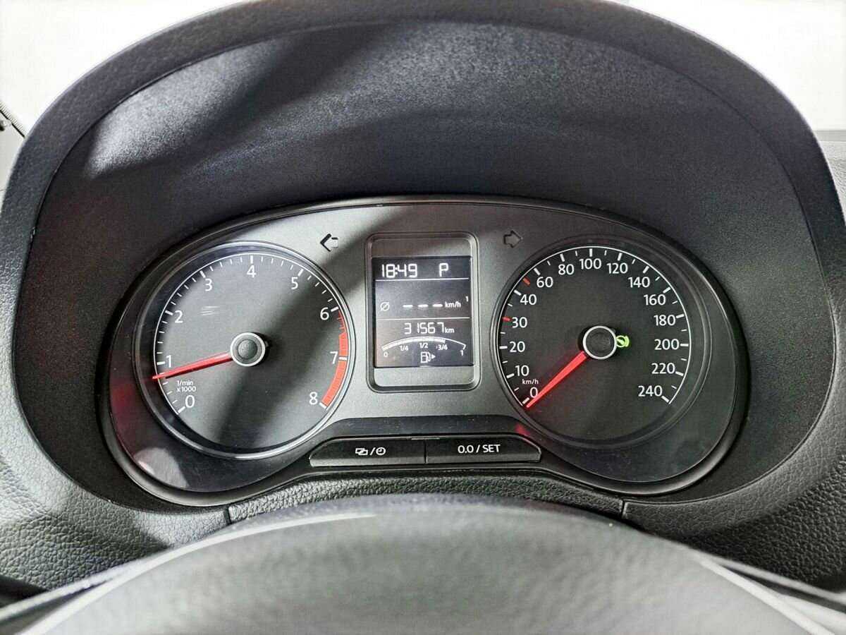 Volkswagen Polo б/у, 2016, Автоматическая. Фото: #10