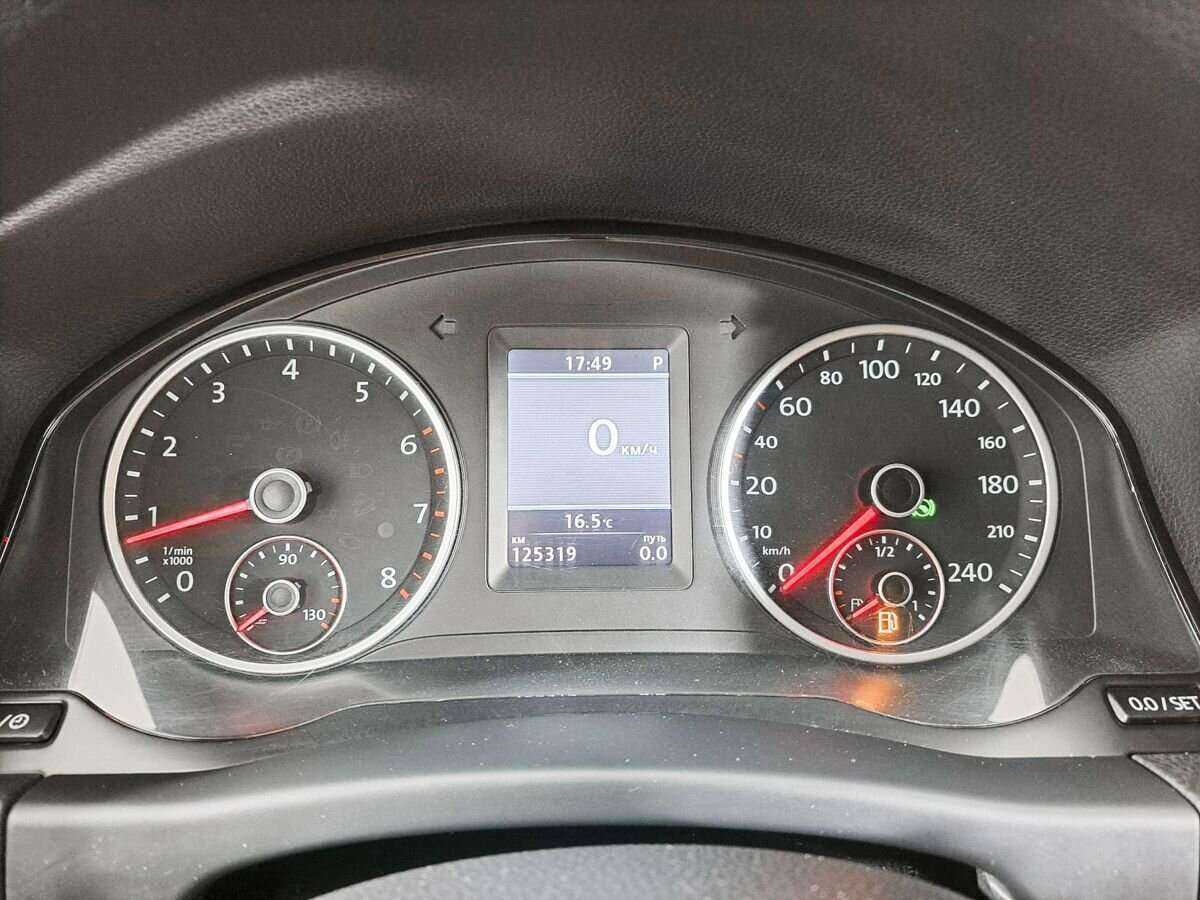 Фольксваген Тигуан б/у, 2012, Автоматическая. Фото: #8