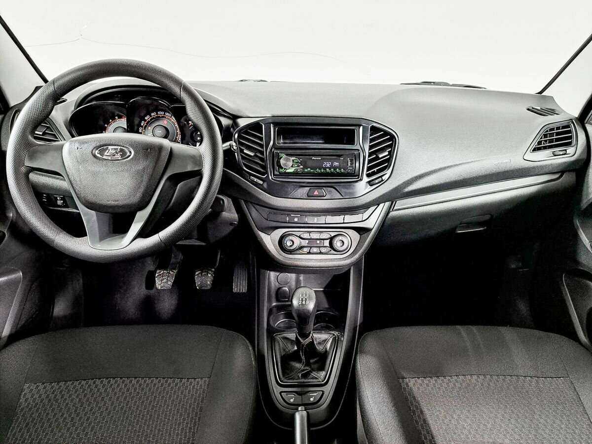 Lada (ВАЗ) Vesta б/у, 2017, Механическая. Фото: #10