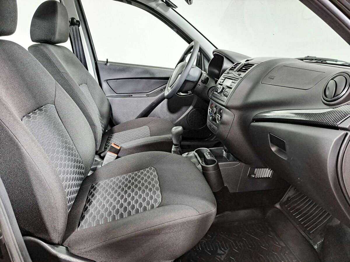 Лада (ВАЗ) Гранта б/у, 2023, Механическая. Фото: #7