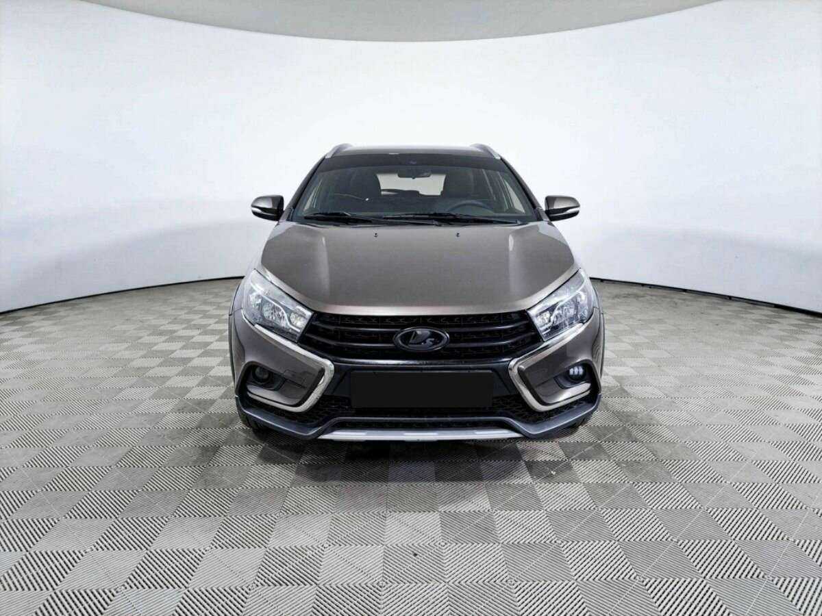 Lada (ВАЗ) Vesta б/у, 2017, Роботизированная. Фото: #1