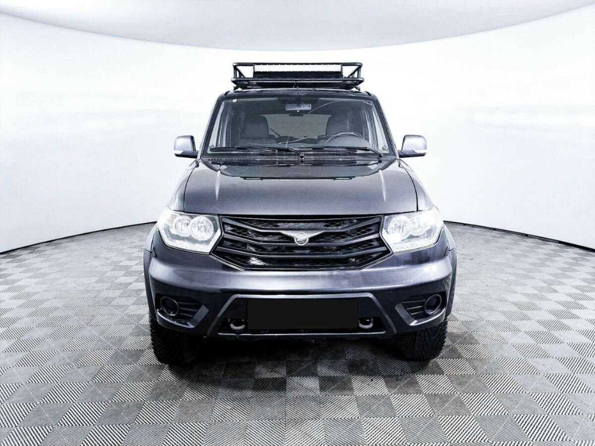 УАЗ Patriot б/у, 2016, Механическая. Фото: #1