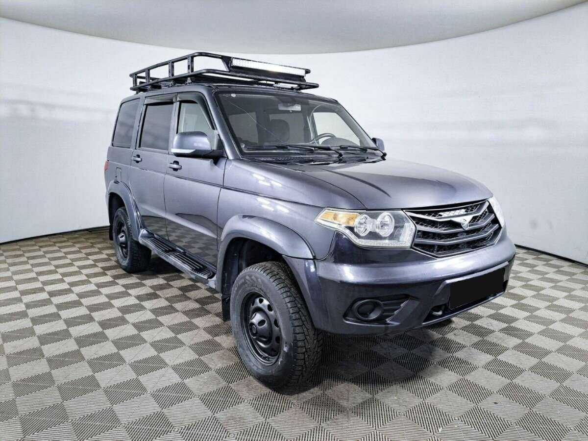 УАЗ Patriot б/у, 2016, Механическая. Фото: #2