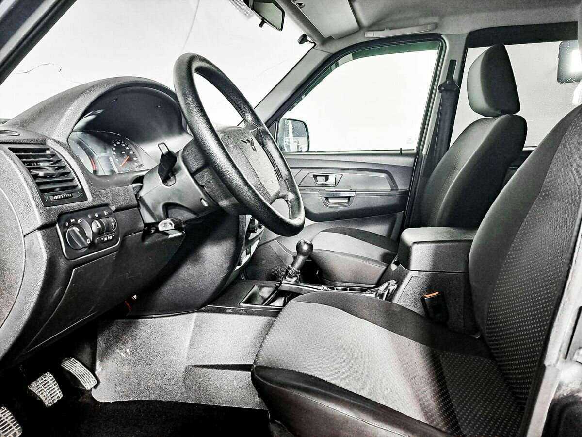 УАЗ Patriot б/у, 2016, Механическая. Фото: #13