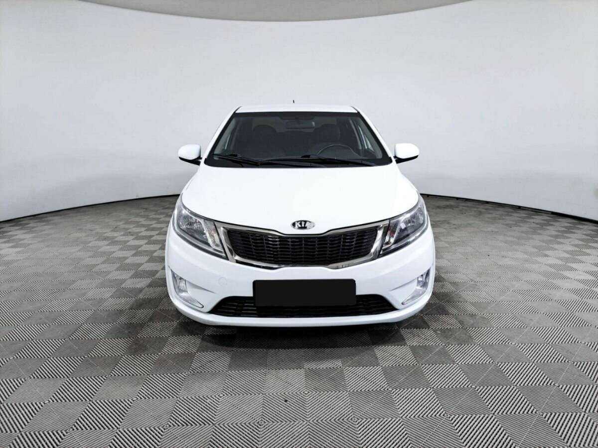 Kia Rio б/у, 2014, Механическая. Фото: #1