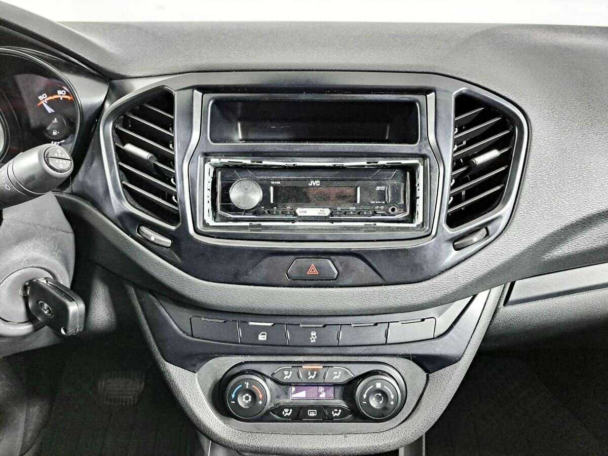 Лада (ВАЗ) Веста б/у, 2021, Вариатор. Фото: #9