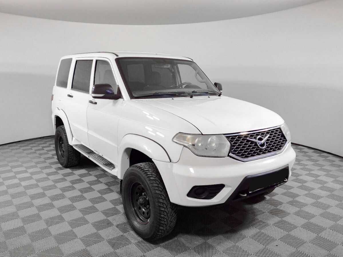 УАЗ Patriot б/у, 2019, Механическая. Фото: #2