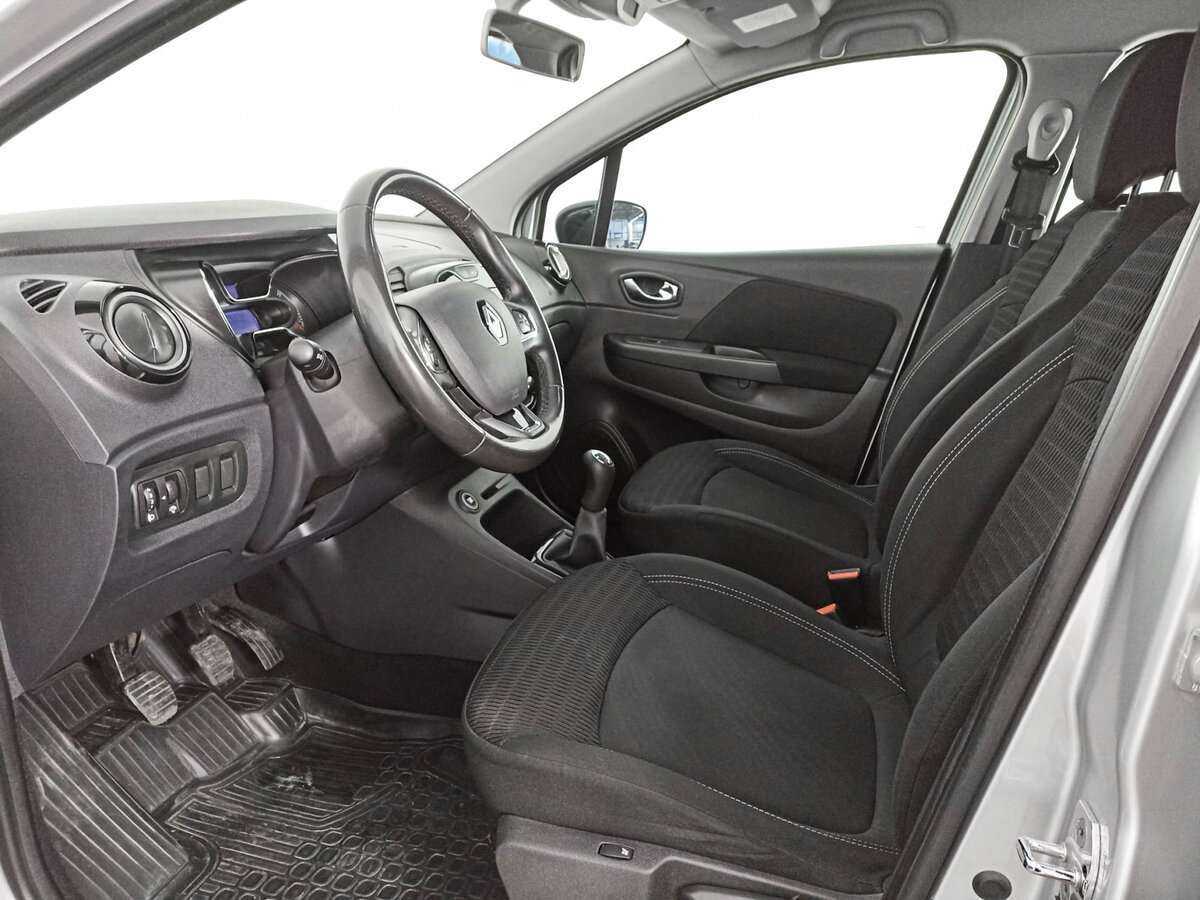 Renault Kaptur б/у, 2018, Механическая. Фото: #13