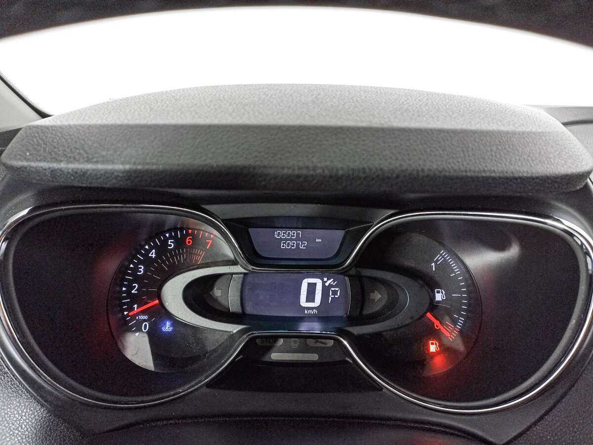 Renault Kaptur б/у, 2017, Автоматическая. Фото: #10