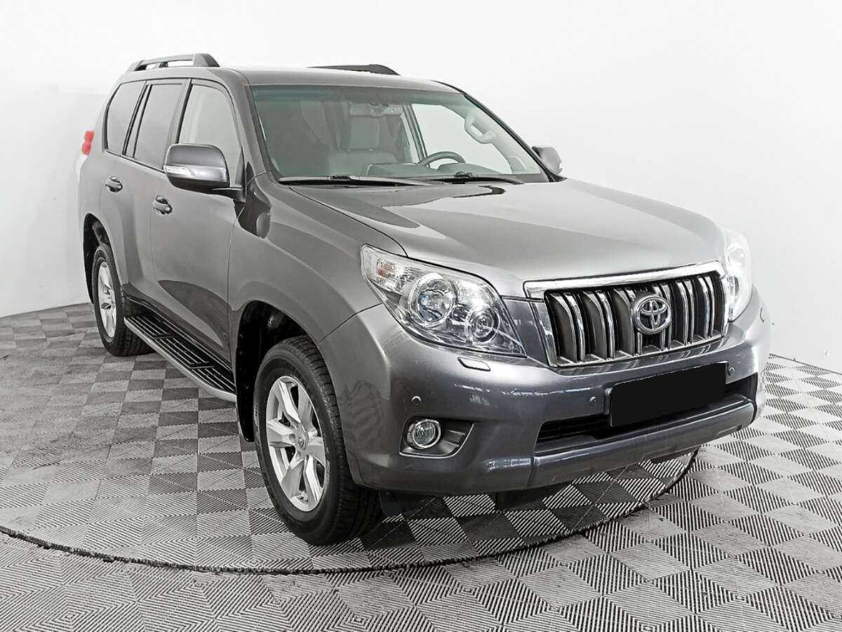 Toyota Land Cruiser Prado б/у, 2012, Автоматическая. Фото: #2
