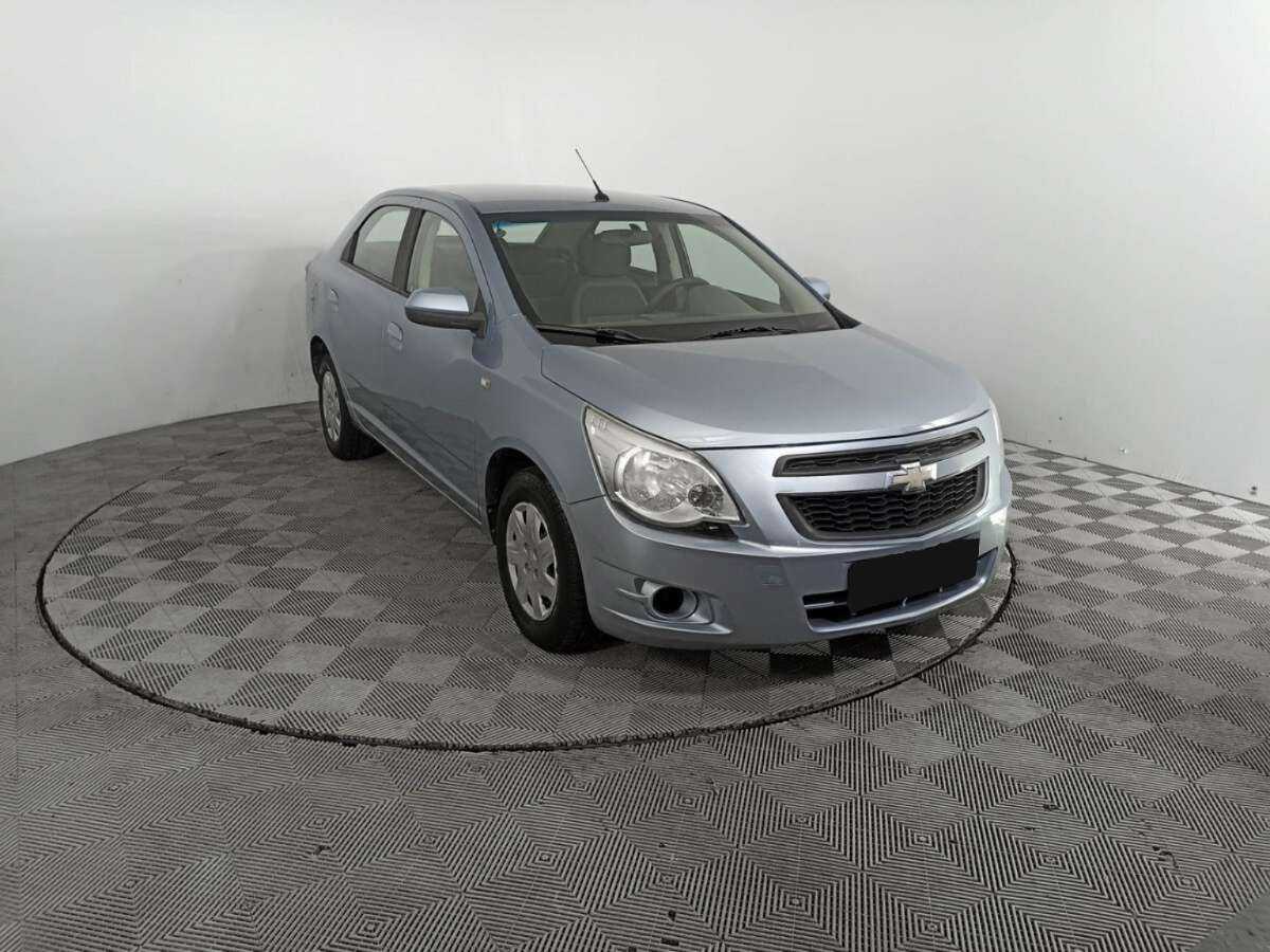 Chevrolet Cobalt б/у, 2013, Механическая. Фото: #2