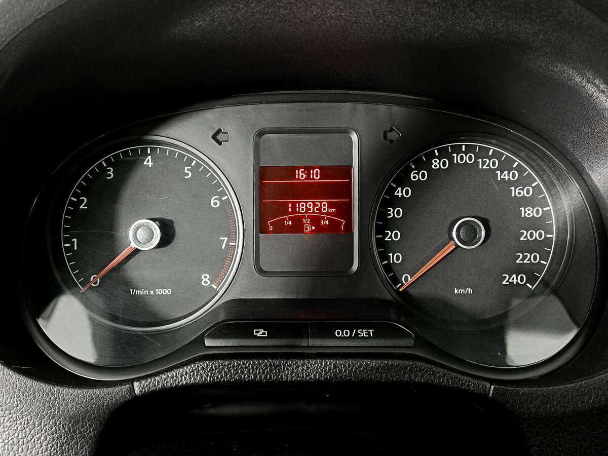 Фольксваген Поло б/у, 2013, Механическая. Фото: #12