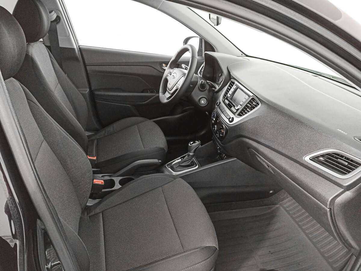 Hyundai Solaris б/у, 2018, Автоматическая. Фото: #8