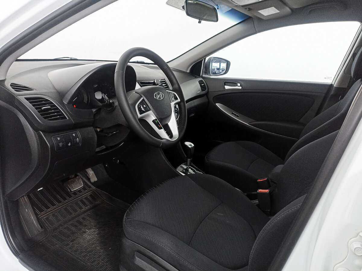 Хендай Солярис б/у, 2016, Автоматическая. Фото: #12