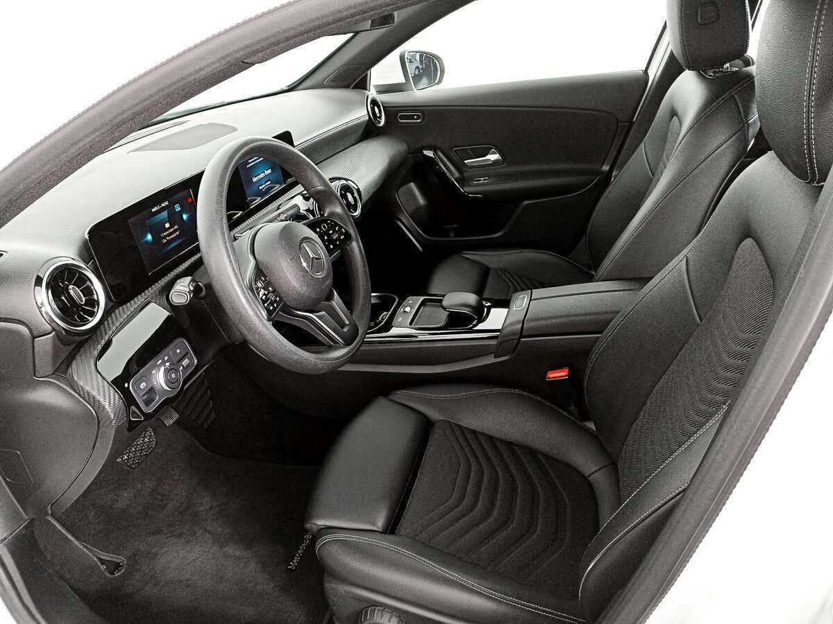 Mercedes-Benz A-Класс б/у, 2018, Роботизированная. Фото: #13