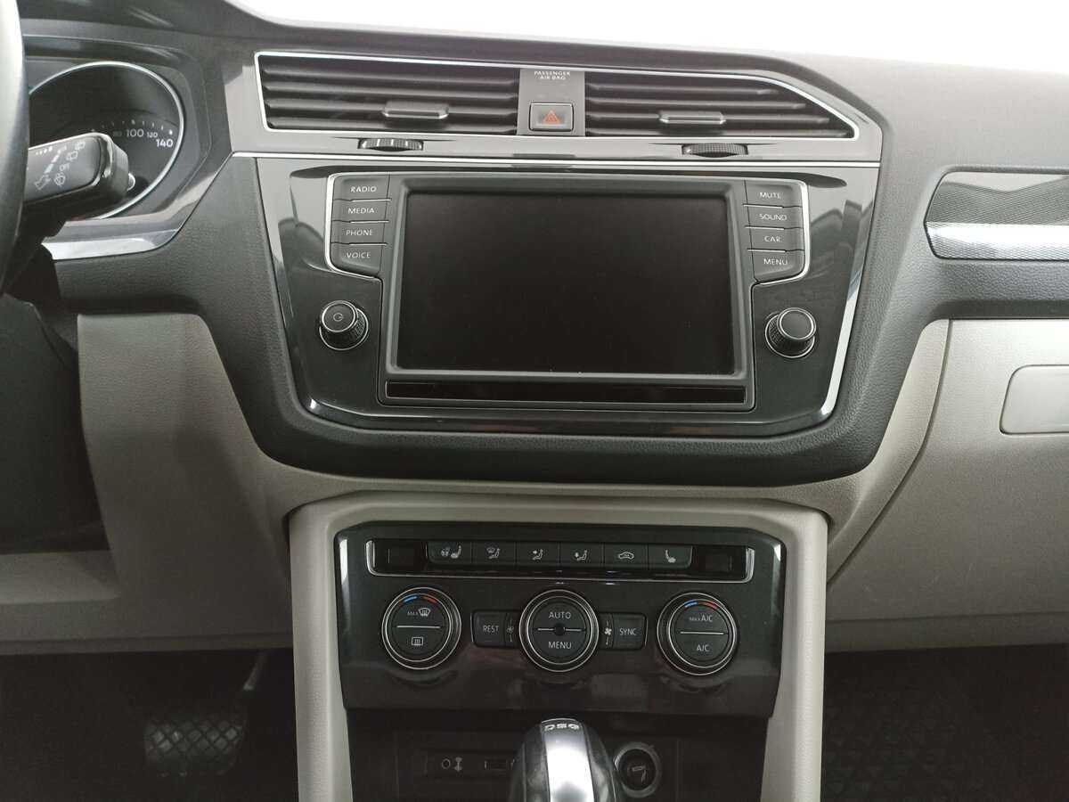 Volkswagen Tiguan б/у, 2017, Роботизированная. Фото: #14