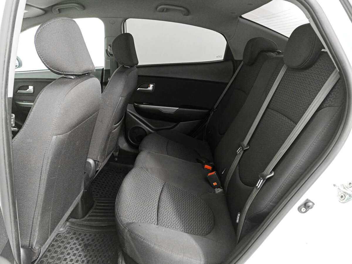 Kia Rio б/у, 2014, Механическая. Фото: #11