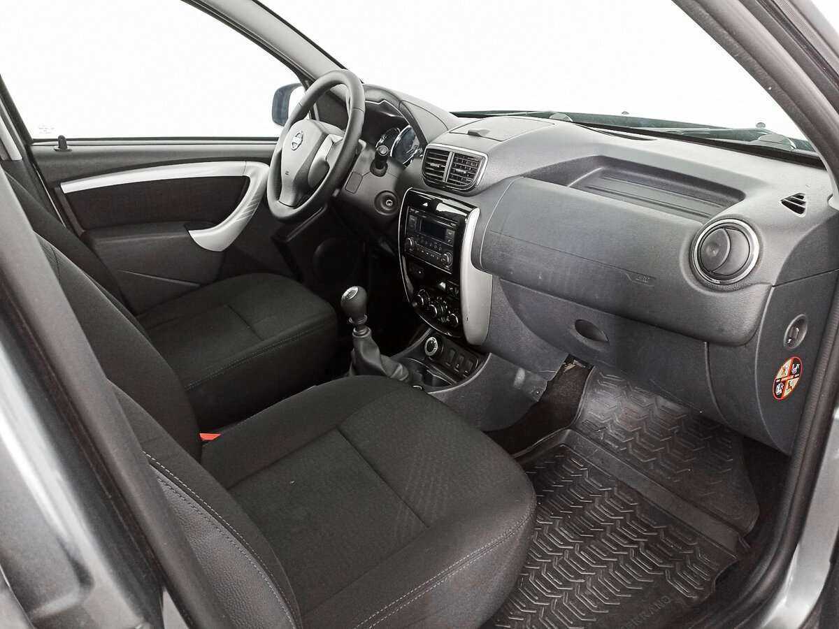 Nissan Terrano б/у, 2016, Механическая. Фото: #8