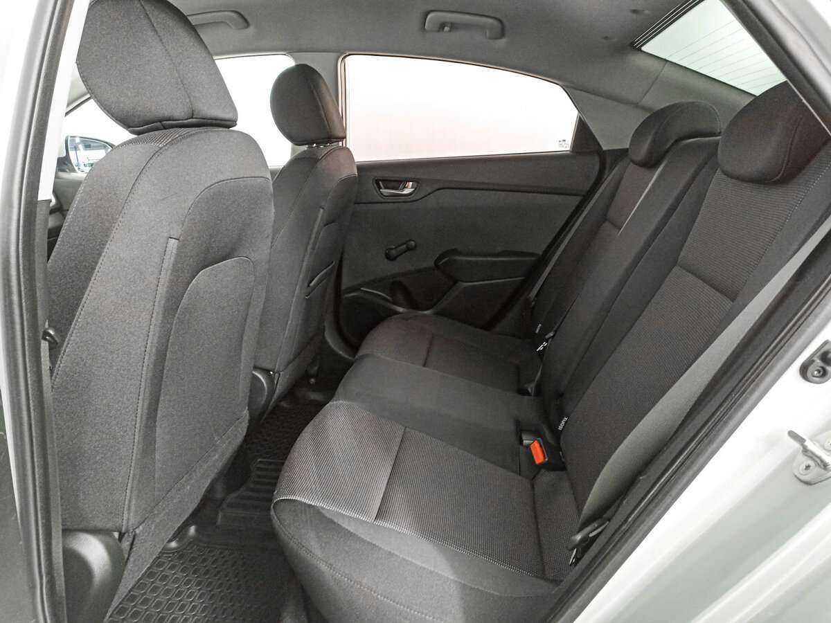 Hyundai Solaris б/у, 2017, Автоматическая. Фото: #9