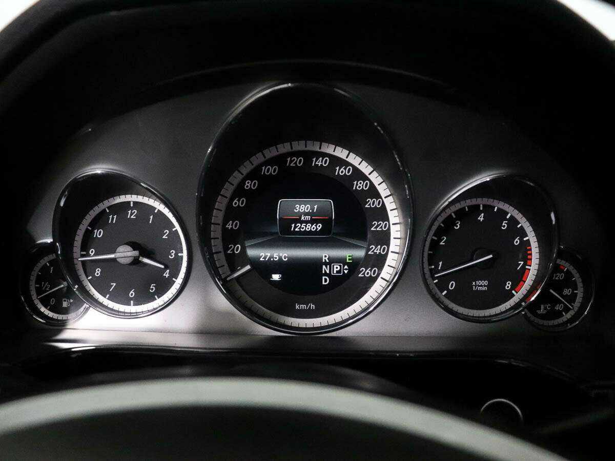 Mercedes-Benz E-Класс б/у, 2012, Автоматическая. Фото: #9