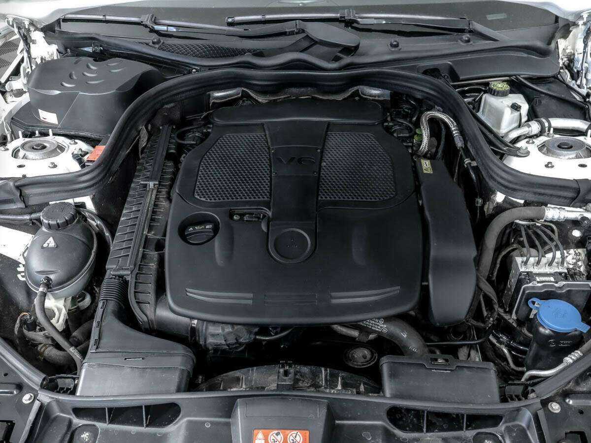 Mercedes-Benz E-Класс б/у, 2012, Автоматическая. Фото: #13