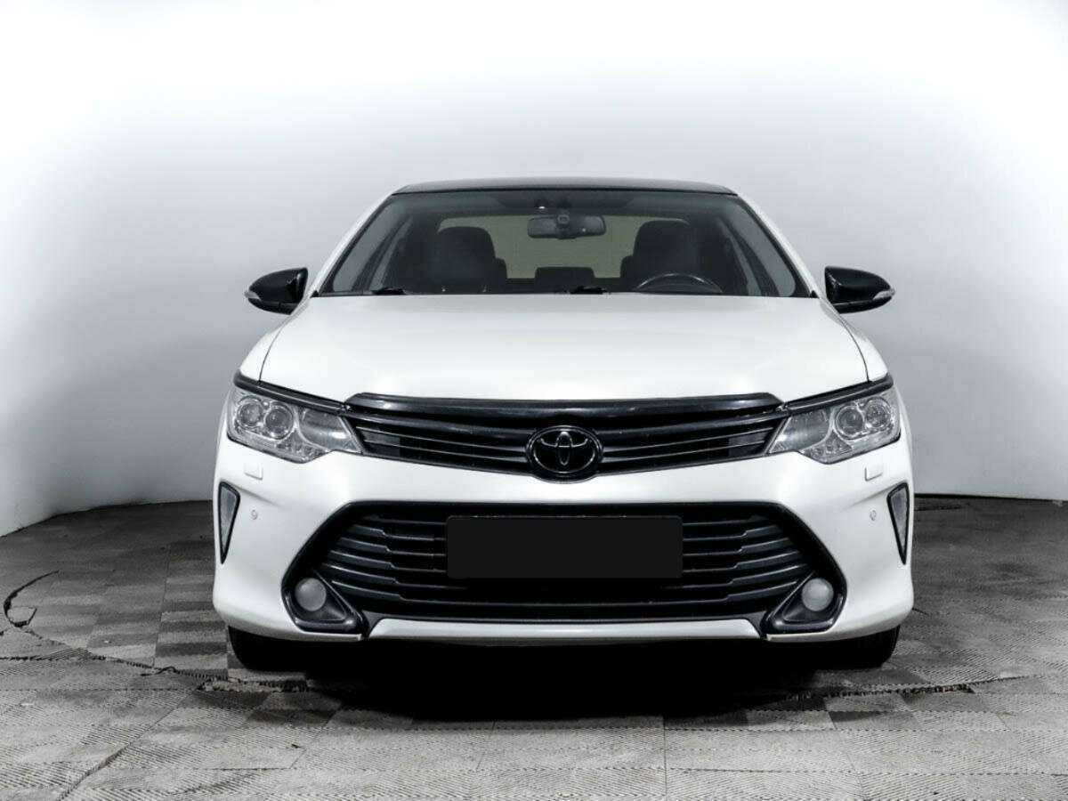 Toyota Camry б/у, 2015, Автоматическая. Фото: #1