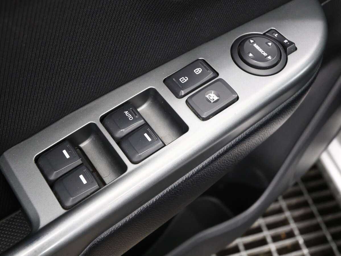 Kia Rio б/у, 2015, Автоматическая. Фото: #5