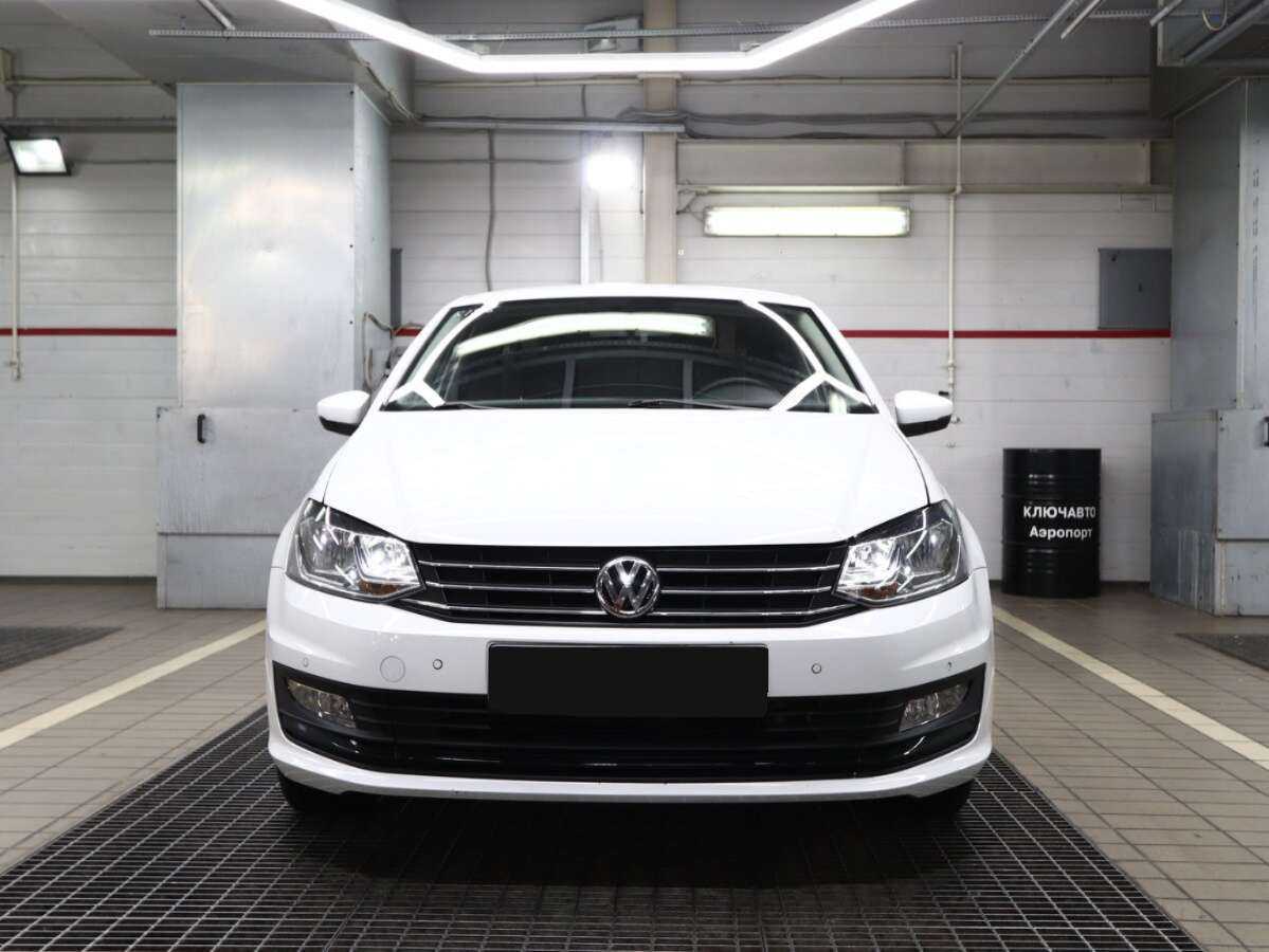 Volkswagen Polo б/у, 2019, Роботизированная. Фото: #2