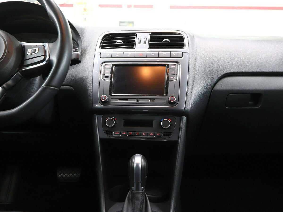 Volkswagen Polo б/у, 2019, Роботизированная. Фото: #15