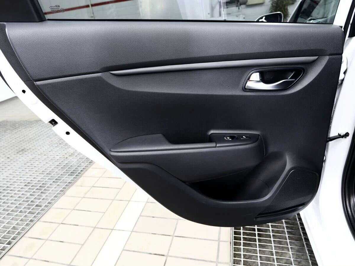 Kia Rio б/у, 2021, Автоматическая. Фото: #10