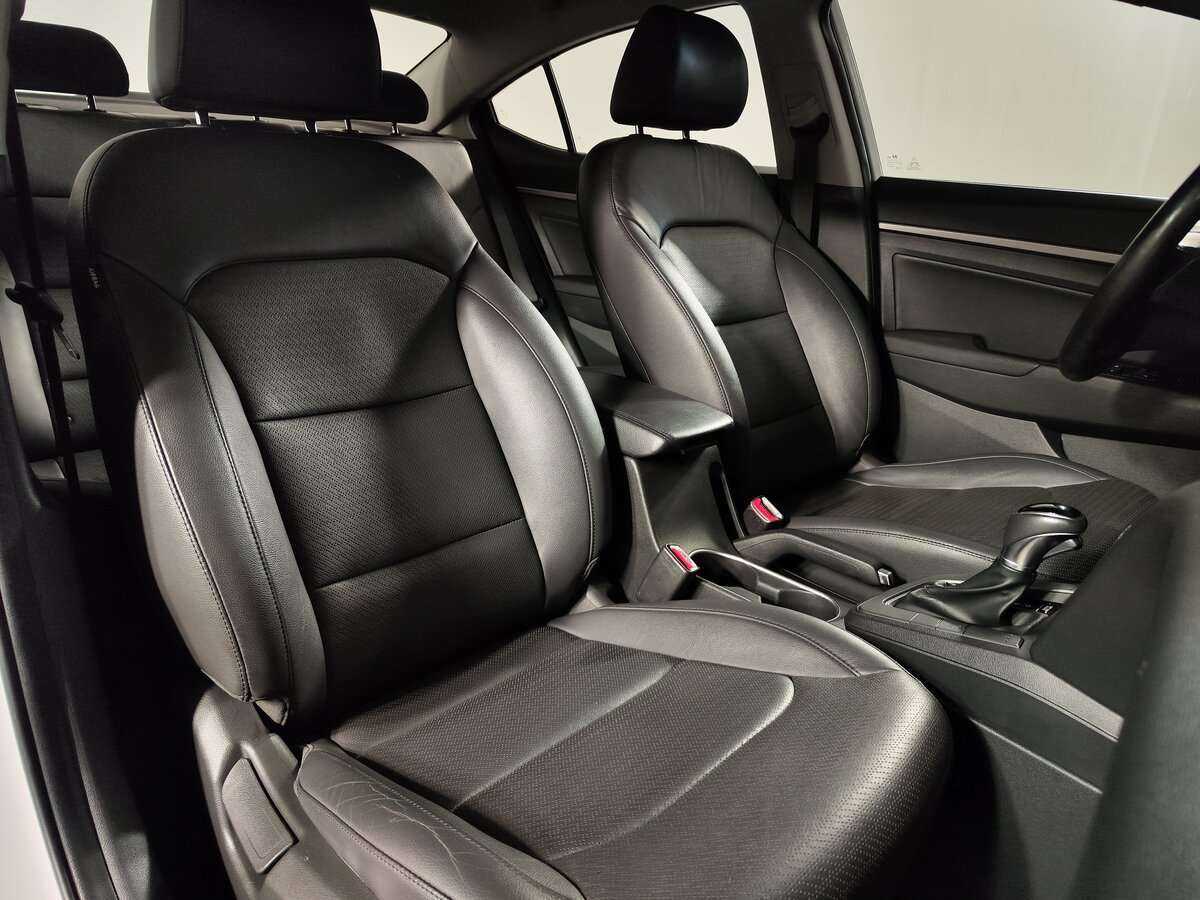 Хендай Елантра б/у, 2016, Автоматическая. Фото: #9