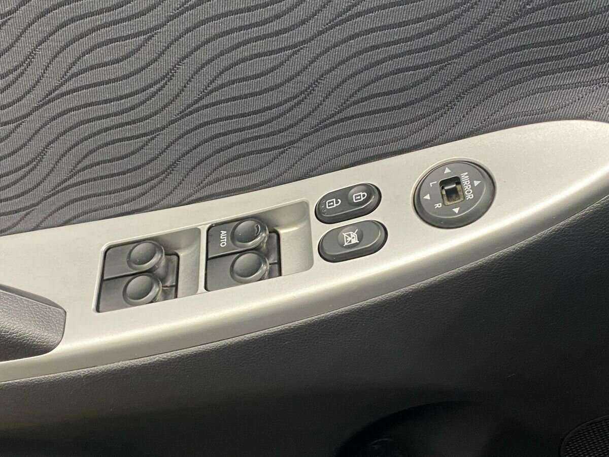 Hyundai Solaris б/у, 2012, Автоматическая. Фото: #15