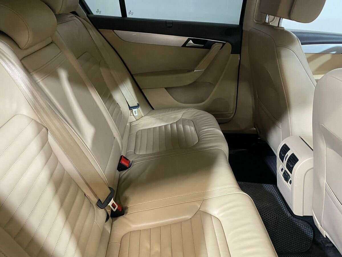 Volkswagen Passat б/у, 2012, Роботизированная. Фото: #12