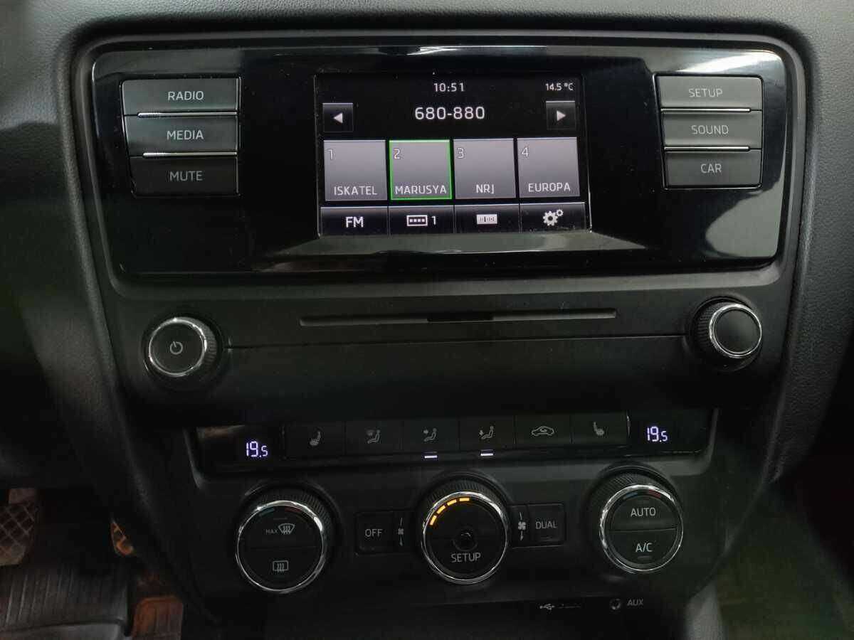 Skoda Octavia б/у, 2015, Механическая. Фото: #12