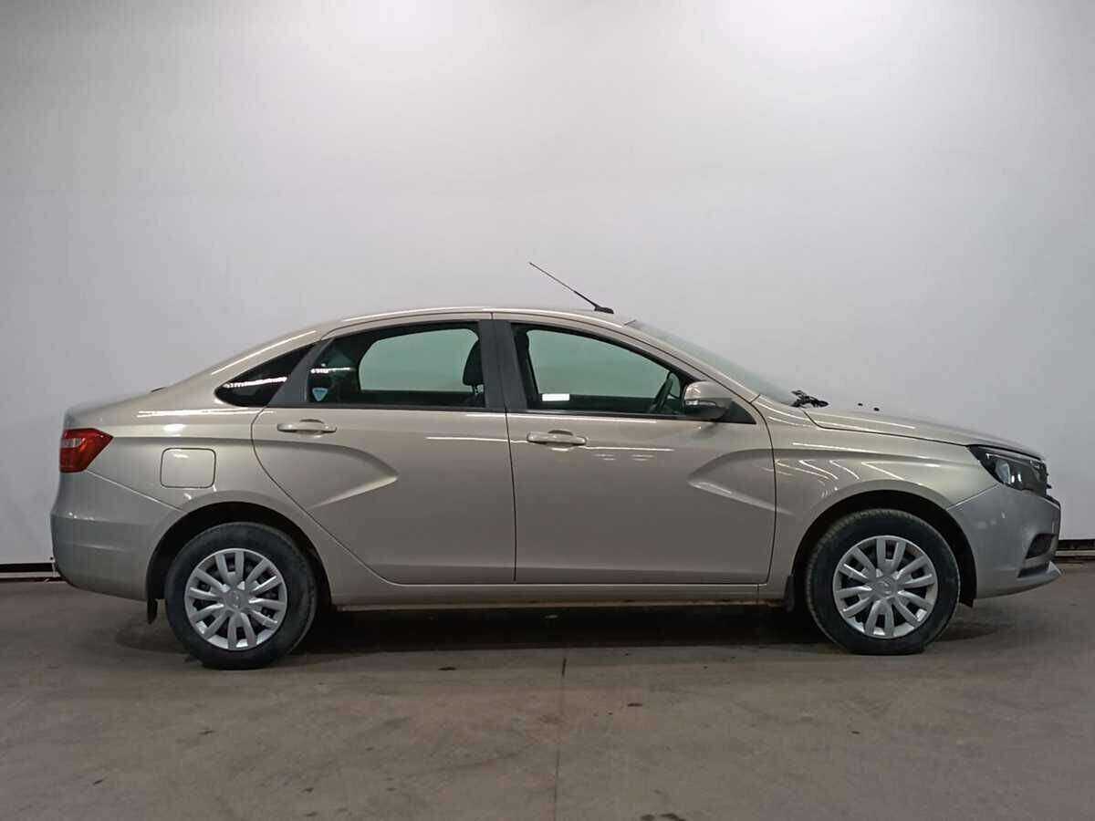 Lada (ВАЗ) Vesta б/у, 2018, Роботизированная. Фото: #3