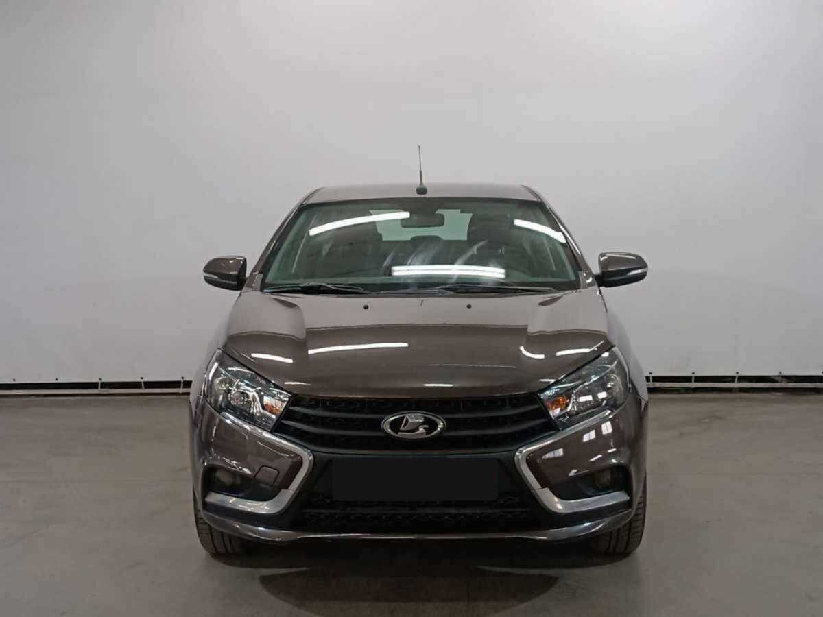 Lada (ВАЗ) Vesta б/у, 2019, Механическая. Фото: #1
