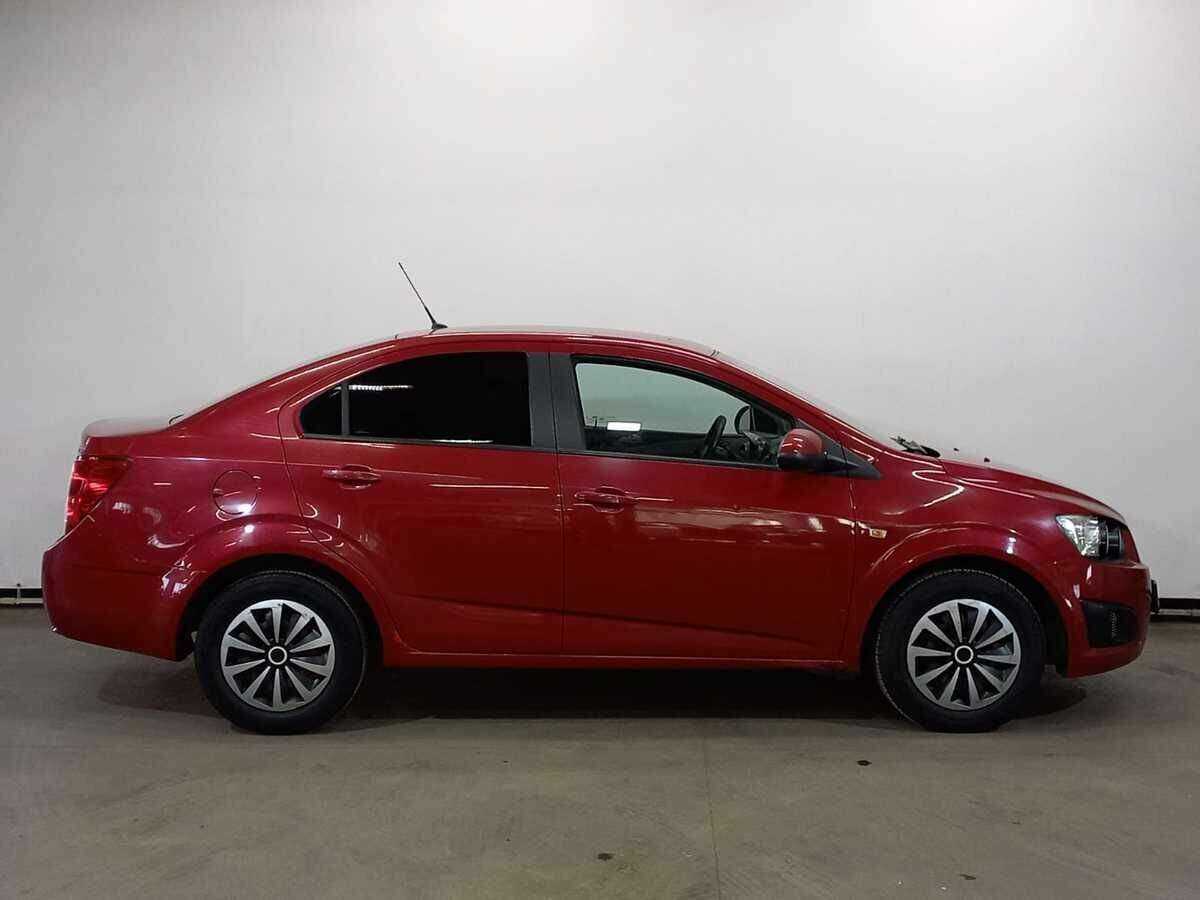 Chevrolet Aveo б/у, 2013, Автоматическая. Фото: #3