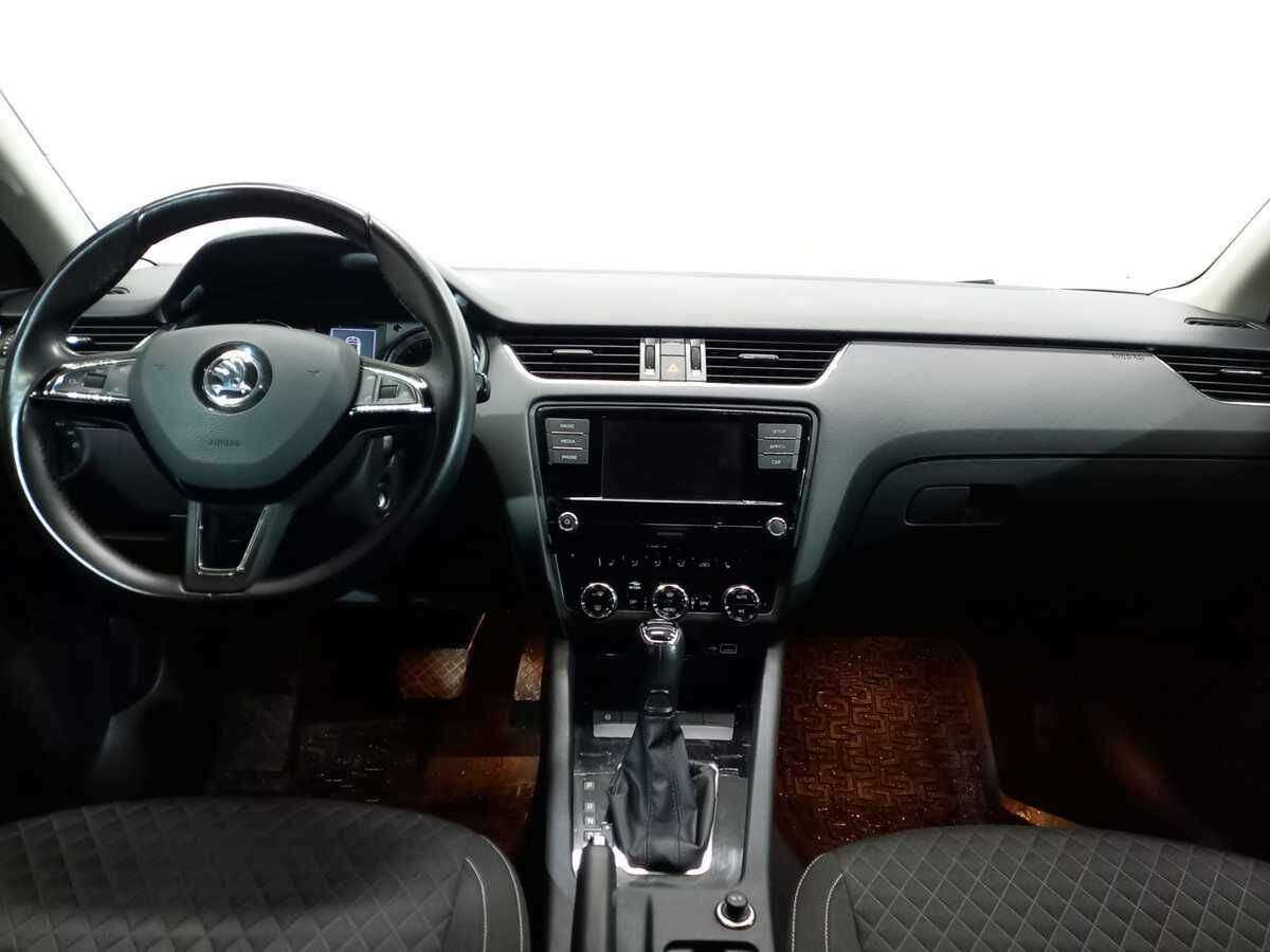 Skoda Octavia б/у, 2018, Автоматическая. Фото: #8