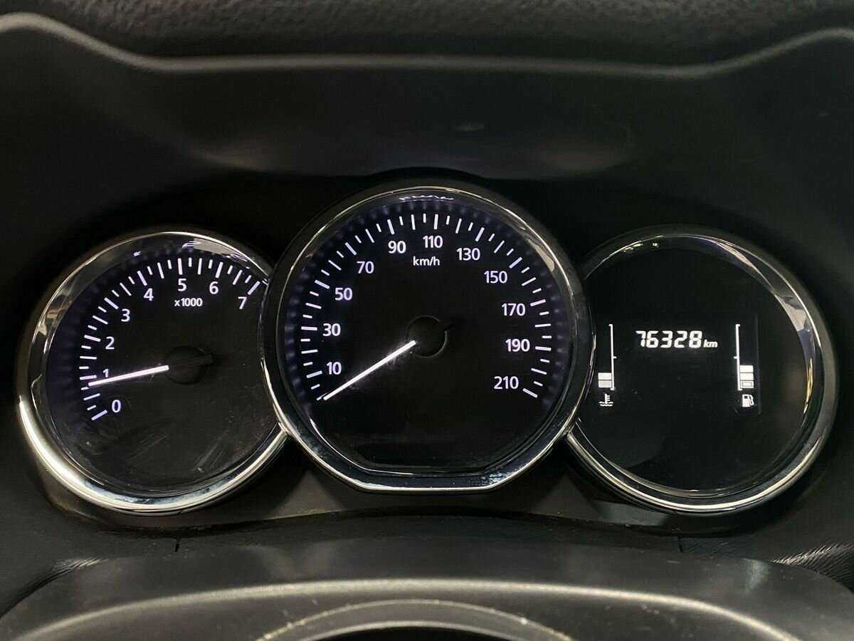 Nissan Terrano б/у, 2019, Механическая. Фото: #12